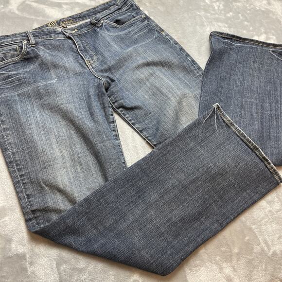 Kut From the Kloth Jeans Womens 14 Blue Distressed Bootcut Stretch KP011A3M03 - Picture 1 of 10